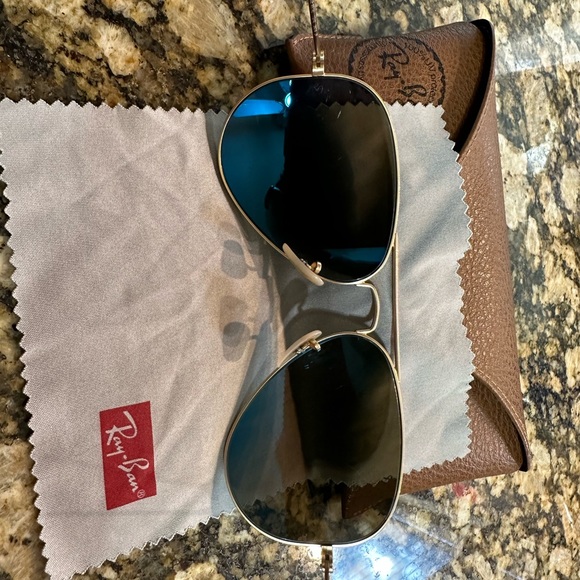 Ray Ban Aviator Flash Large Blue Mirrored Polarized Sunglasses - Picture 7 of 14